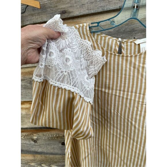 H&M size 10 mustard yellow striped top with bell sleeves wide lace cuffs - Picture 6 of 10